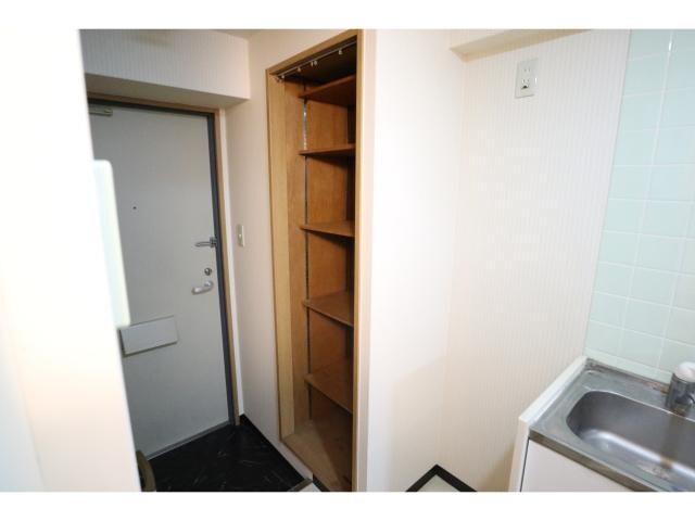 五位堂駅 徒歩5分 3階の収納