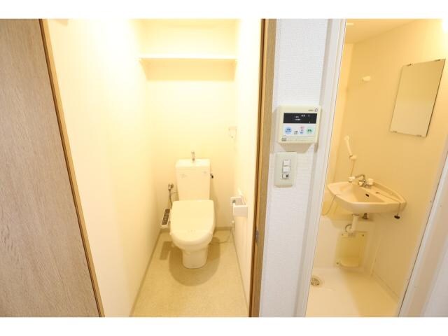 五位堂駅 徒歩5分 4階のトイレ