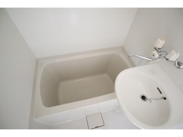 五位堂駅 徒歩4分 2階のバス