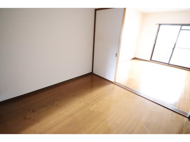 五位堂駅 徒歩4分 2階の居室