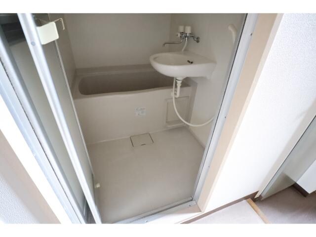 五位堂駅 徒歩4分 2階のバス