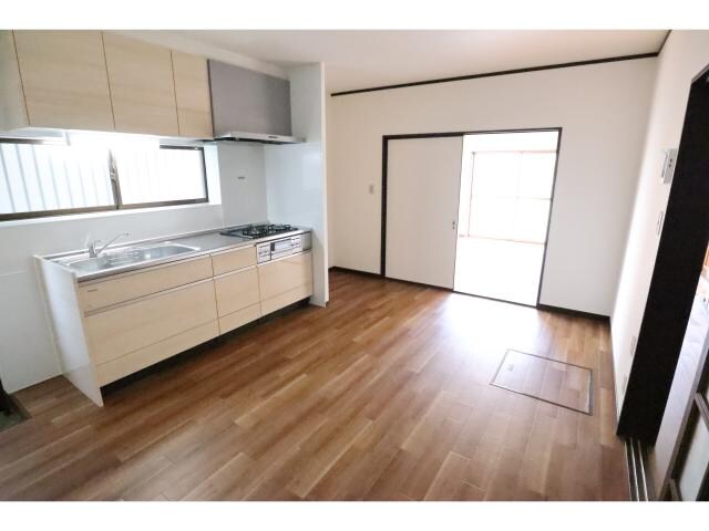 五位堂駅 バス8分　馬見北３丁目下車：停歩3分 1-2階の居室