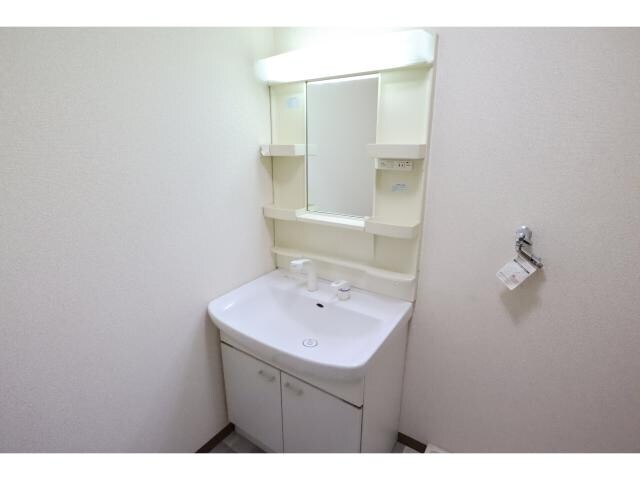 五位堂駅 徒歩2分 3階の洗面・脱衣所