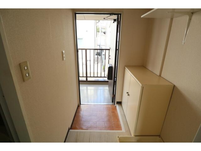 二上駅 徒歩8分 4階の玄関周り