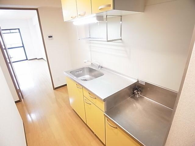 五位堂駅 徒歩5分 4階のキッチン
