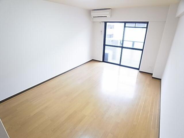 五位堂駅 徒歩5分 4階の居室