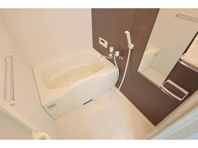 五位堂駅 バス5分　馬見中５丁目下車：停歩3分 1階のバス