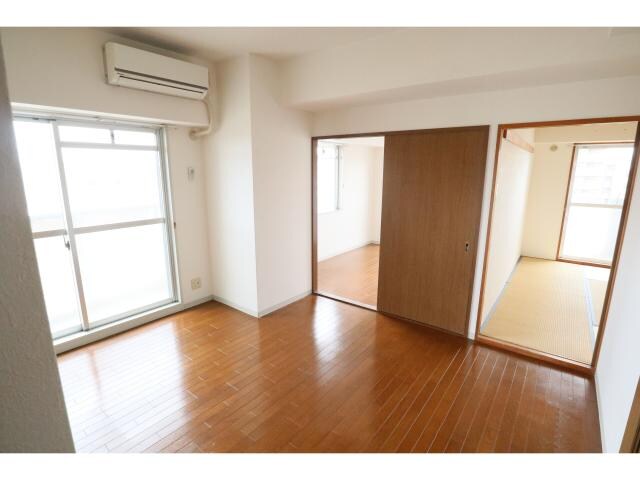 五位堂駅 徒歩5分 6階の居室