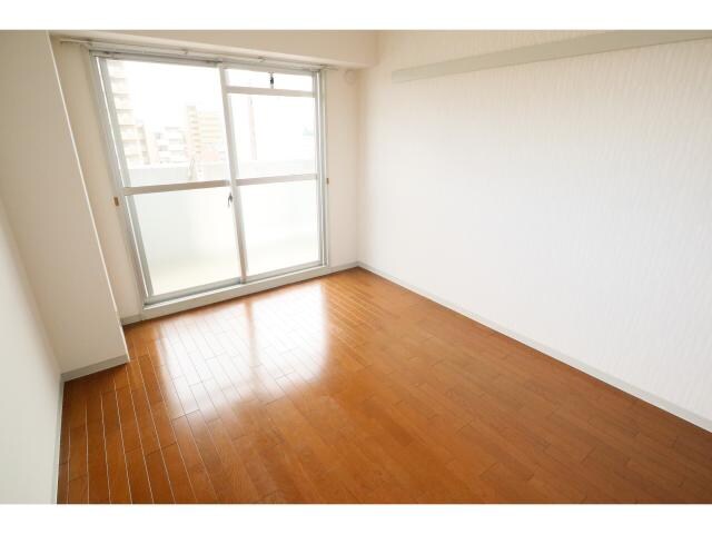 五位堂駅 徒歩5分 6階の居室