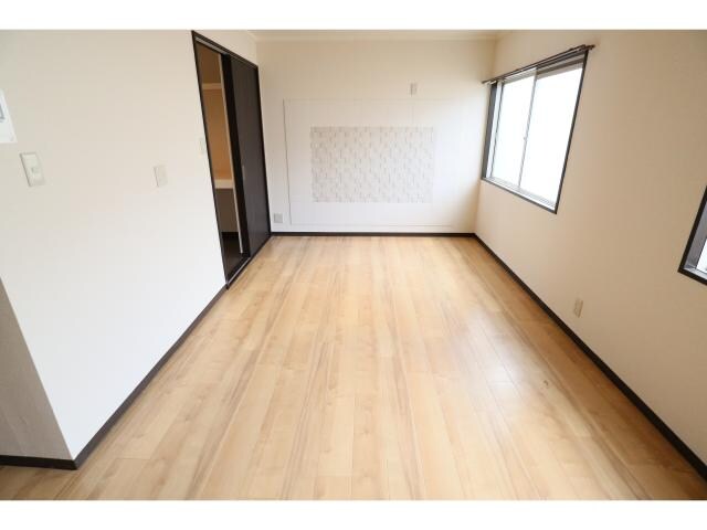 五位堂駅 バス6分　馬見北９丁目下車：停歩3分 1階の居室