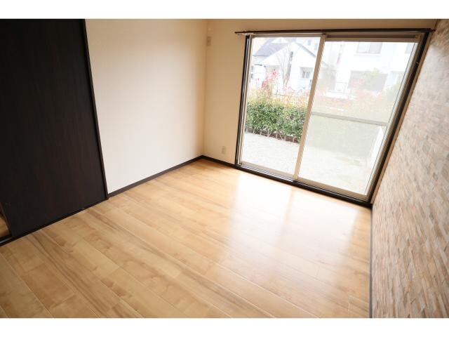 五位堂駅 バス6分　馬見北９丁目下車：停歩3分 1階の居室