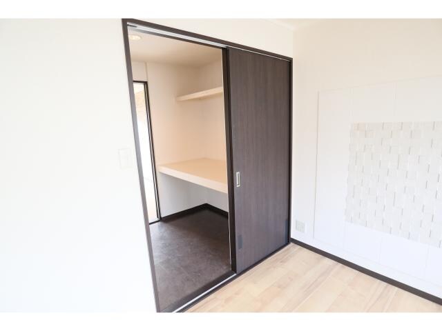 五位堂駅 バス6分　馬見北９丁目下車：停歩3分 1階の収納