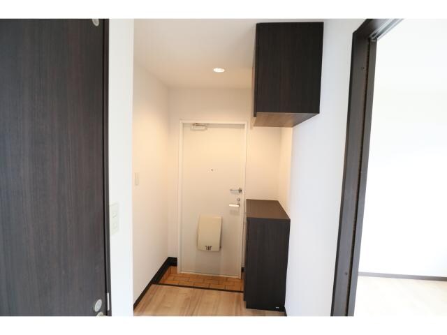 五位堂駅 バス6分　馬見北９丁目下車：停歩3分 1階の玄関周り