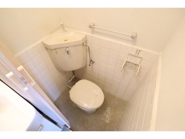 二上駅 徒歩10分 1階のトイレ