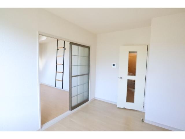 五位堂駅 徒歩12分 2階の居室