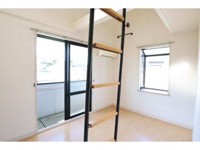 五位堂駅 徒歩12分 2階の居室