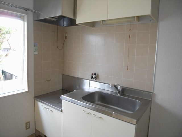 五位堂駅 徒歩25分 1階のキッチン