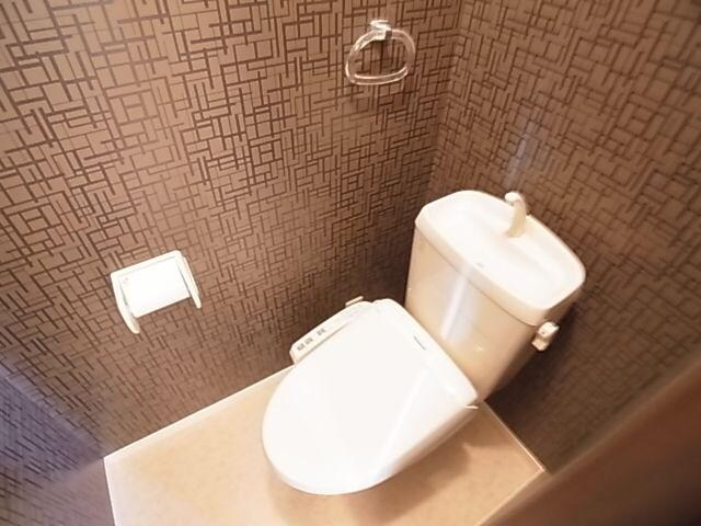 近鉄下田駅 徒歩9分 1階のトイレ