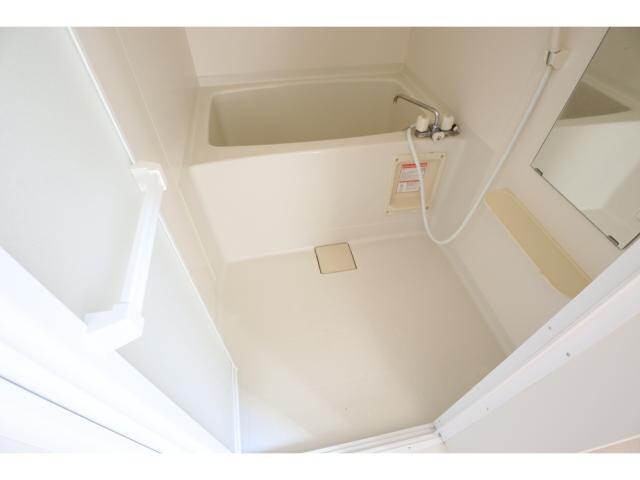 近鉄下田駅 徒歩12分 1階のバス