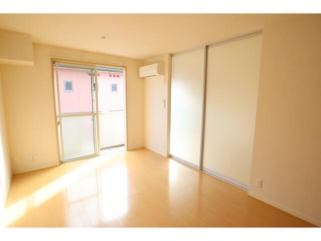 近鉄下田駅 徒歩8分 2階の居室