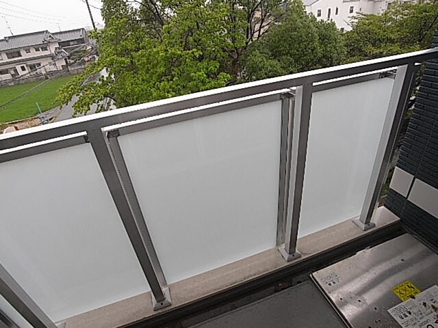 香芝駅 徒歩16分 3階のベランダ・バルコニー・庭