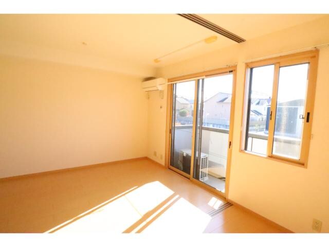 五位堂駅 徒歩7分 2階の居室