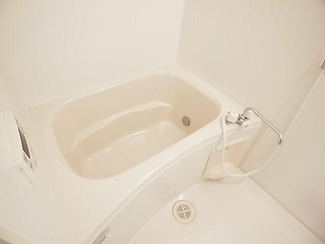 二上駅 徒歩8分 1階のバス