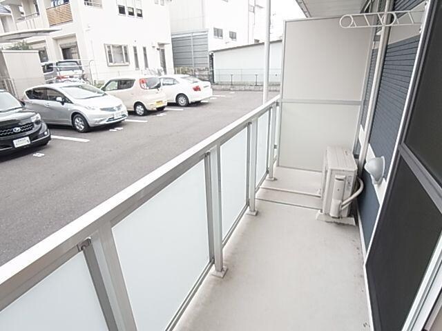 二上駅 徒歩8分 1階のベランダ・バルコニー・庭