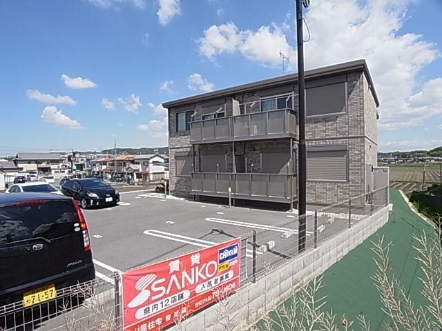 香芝駅 徒歩12分 2階の外観