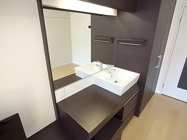 五位堂駅 徒歩4分 1階の洗面・脱衣所