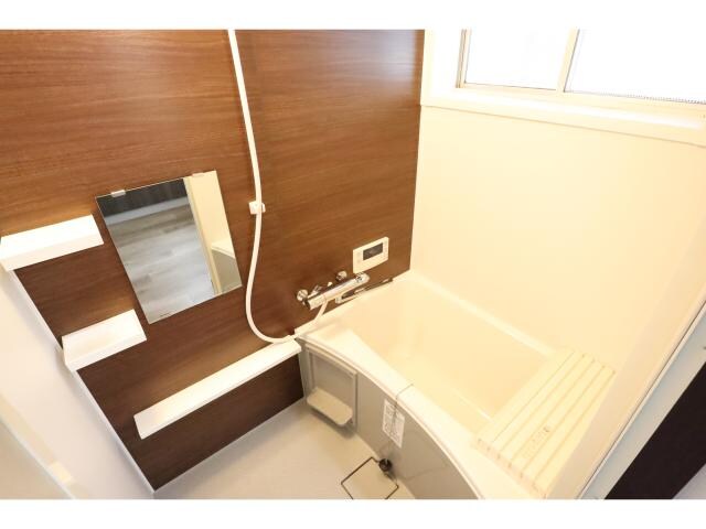 近鉄下田駅 徒歩4分 1-2階のバス