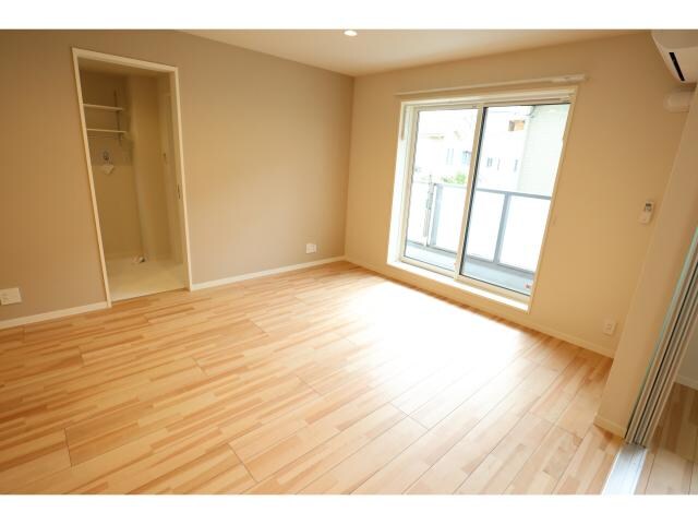 五位堂駅 徒歩6分 2階の居室