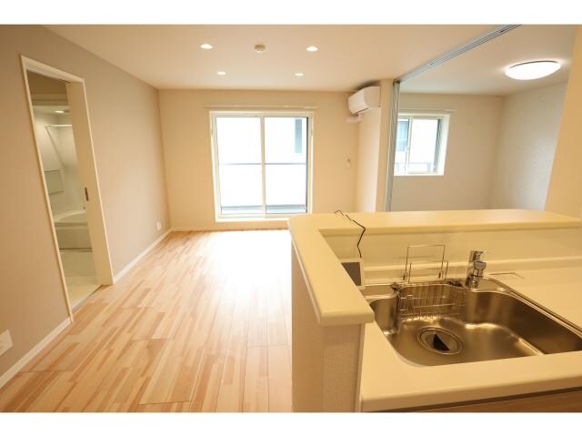 五位堂駅 徒歩6分 2階の居室