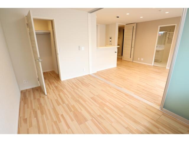 五位堂駅 徒歩6分 2階の居室