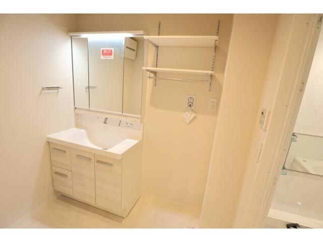 五位堂駅 徒歩6分 2階の洗面・脱衣所