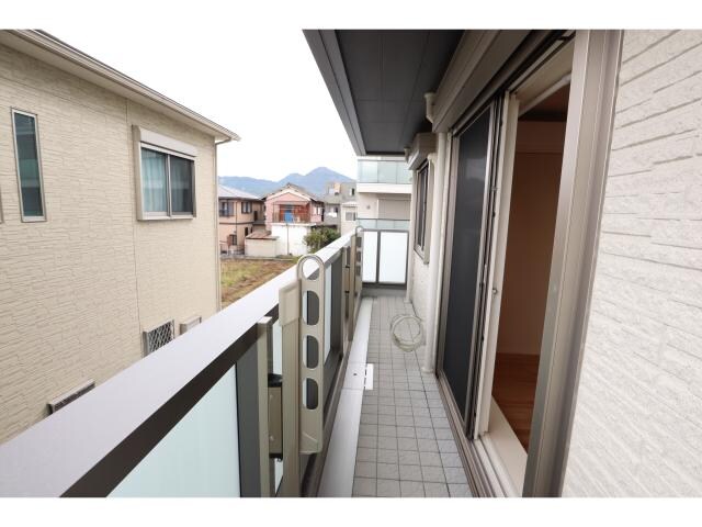 五位堂駅 徒歩6分 2階のベランダ・バルコニー・庭