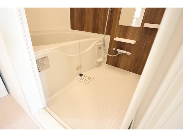 五位堂駅 徒歩23分 1階のバス