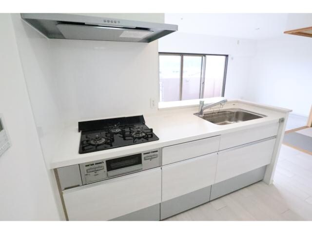 二上駅 徒歩6分 4階のキッチン