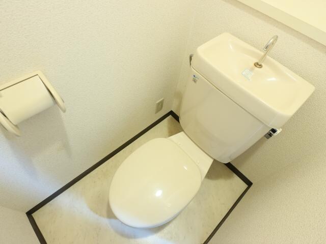 郡山駅 徒歩3分 1階のトイレ
