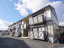 近鉄橿原線 平端駅 2階建 築31年の外観写真