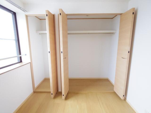 物件内観写真8　(同系モデル写真)