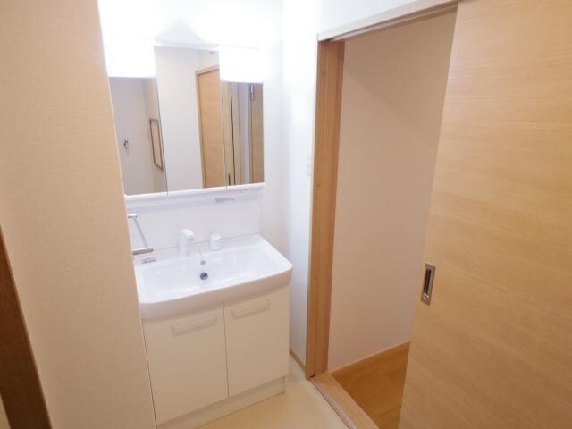 物件内観写真16　(同系モデル写真)