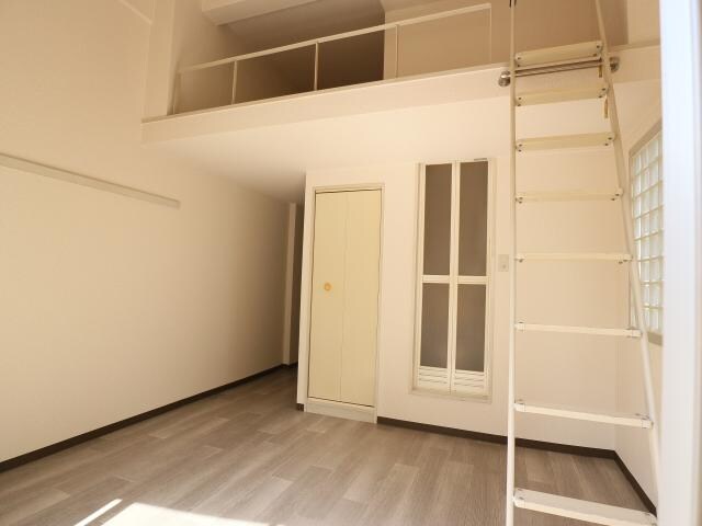 近鉄郡山駅 徒歩5分 2階の居室