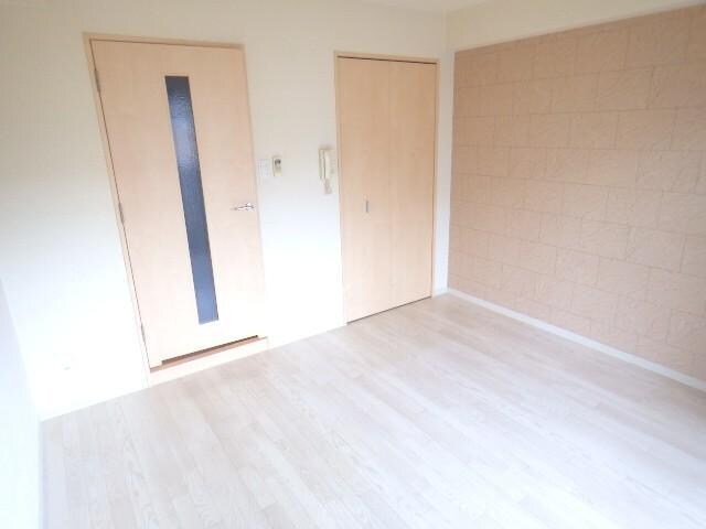 近鉄郡山駅 徒歩3分 2階の居室
