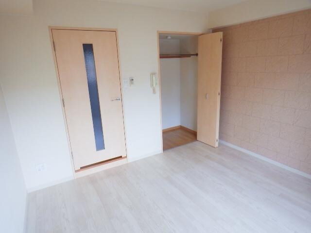 近鉄郡山駅 徒歩3分 2階の居室