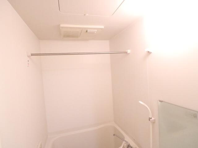 物件内観写真19　(同型モデル図)