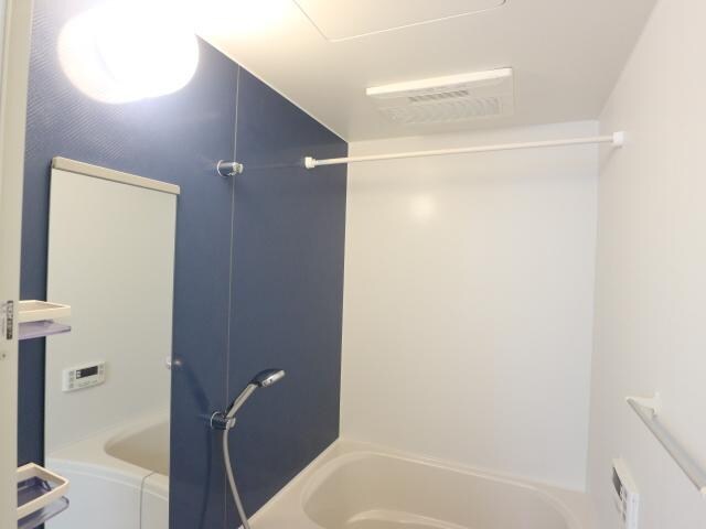 物件内観写真18　(同型反転モデル写真)