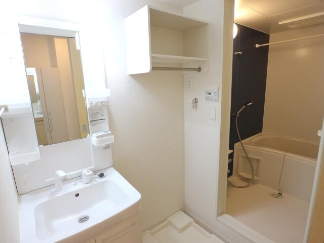 物件内観写真24　(同型反転モデル写真)