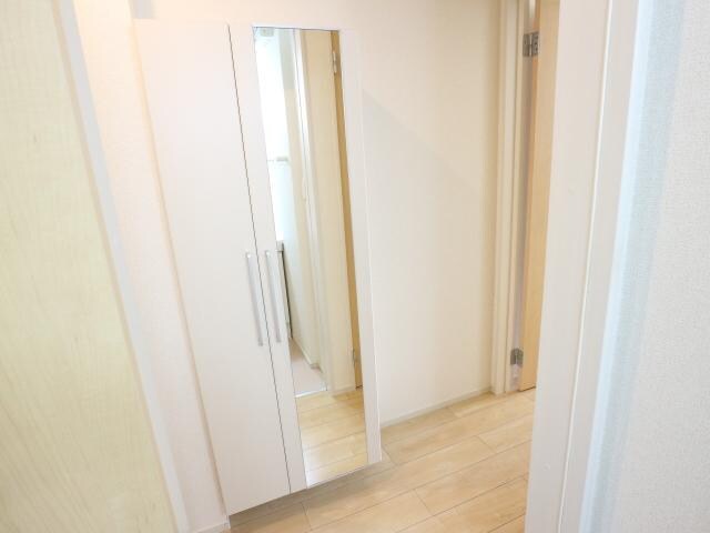 物件内観写真27　(同型反転モデル写真)