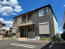 大和路線・関西本線 大和小泉駅 2階建 1年未満の外観写真